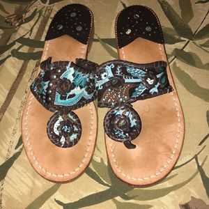 Vera Bradley sandals